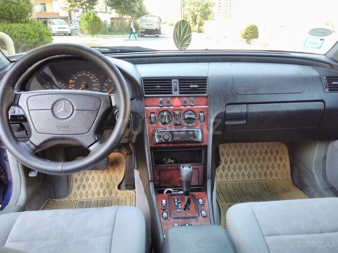 Mercedes C 200 2000, 212,000 km - 2.0 l - Sumqayıt