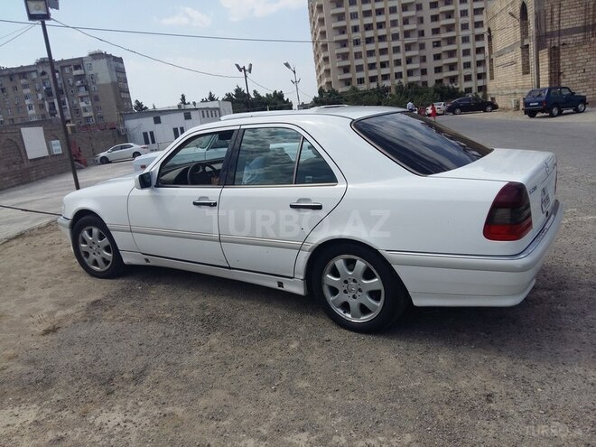 Mercedes C 230 1999, 200,546 km - 2.3 l - Bakı