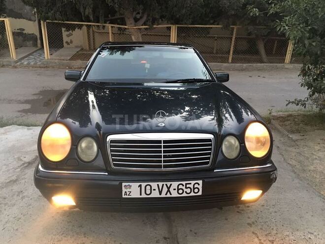 Mercedes E 230 1996, 178,056 km - 2.3 л - Bakı