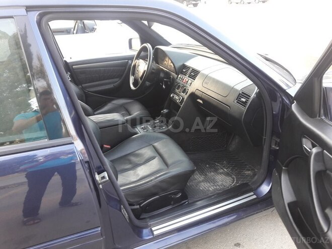 Mercedes C 230 1998, 312,000 km - 2.3 l - Goranboy