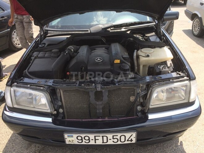 Mercedes C 240 1999, 430,000 km - 2.4 l - Bakı