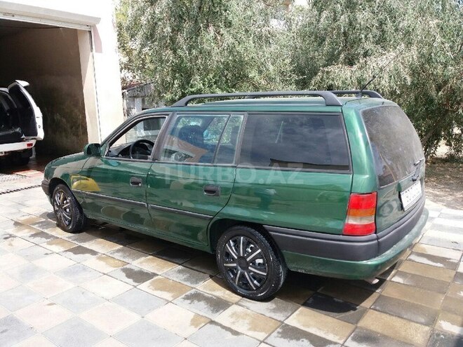 Opel Astra 1996, 385,258 km - 1.6 l - Sumqayıt