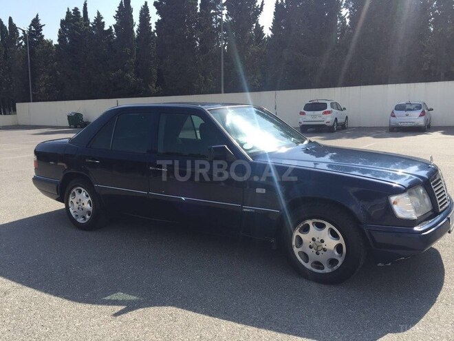 Mercedes E 280 1995, 362,000 km - 2.8 l - Sumqayıt