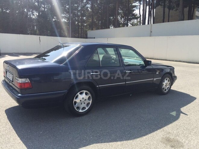 Mercedes E 280 1995, 362,000 km - 2.8 l - Sumqayıt