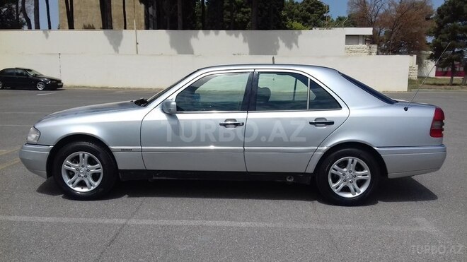 Mercedes C 180 1995, 270,000 km - 1.8 л - Sumqayıt