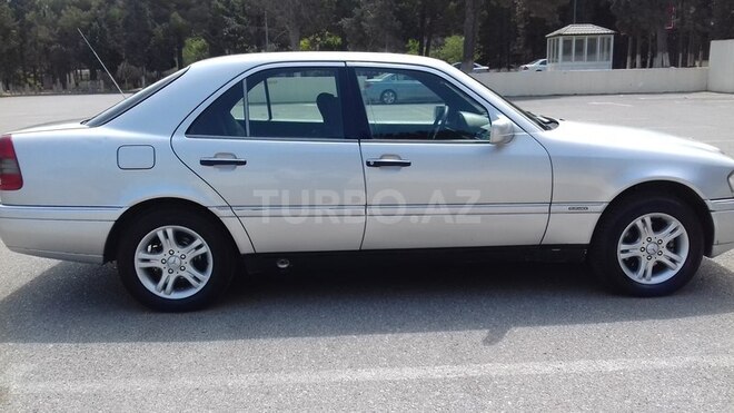 Mercedes C 180 1995, 270,000 km - 1.8 л - Sumqayıt