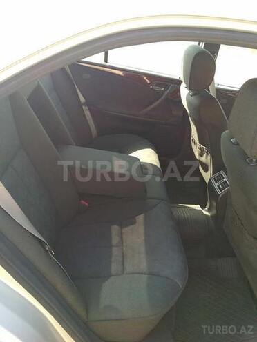 Mercedes E 280 1998, 240,000 km - 2.8 l - Bakı