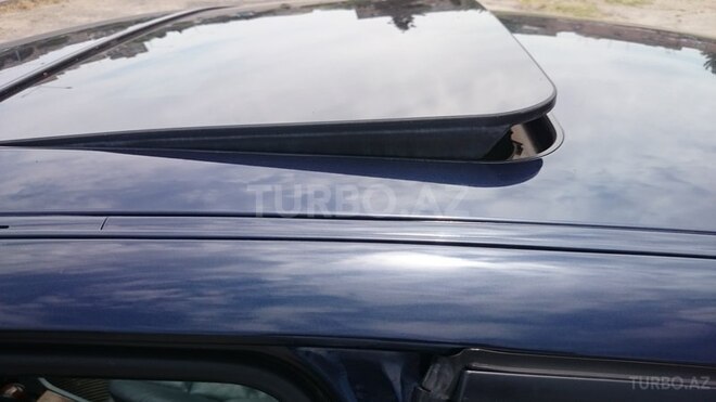 BMW 530 2000, 310,000 km - 3.0 л - 