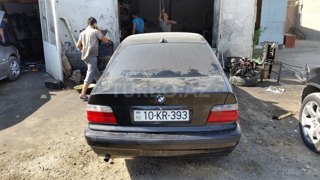BMW 318 1995, 450,000 km - 1.8 л - Bakı