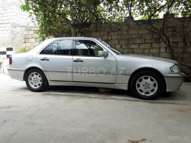 Mercedes C 220 1997, 370 km - 0.3 l - Bakı