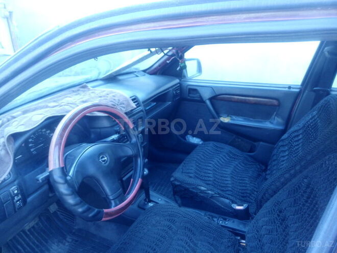 Opel Vectra 1993, 200,000 km - 1.8 l - Bakı