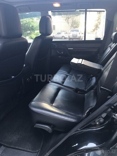 Mitsubishi Pajero 2008, 142,000 km - 3.0 l - Bakı