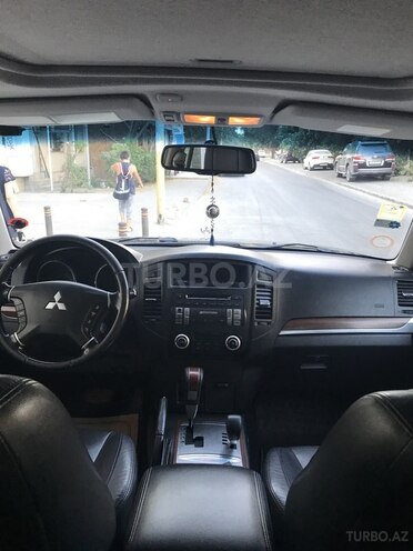 Mitsubishi Pajero 2008, 142,000 km - 3.0 l - Bakı