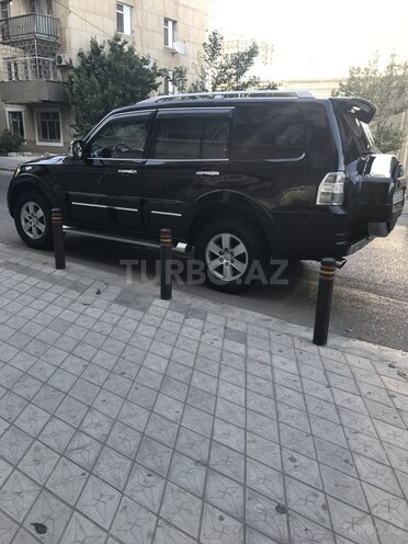 Mitsubishi Pajero 2008, 142,000 km - 3.0 l - Bakı