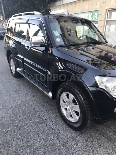 Mitsubishi Pajero 2008, 142,000 km - 3.0 l - Bakı