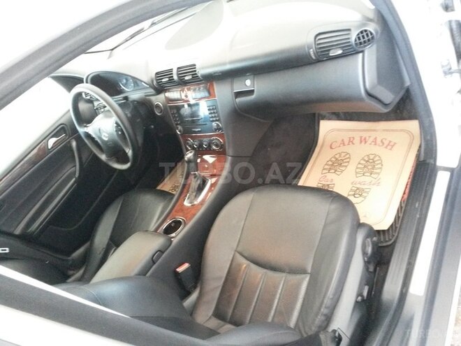 Mercedes C 240 2005, 210,000 km - 2.6 л - Bakı