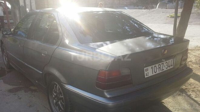 BMW 318 1992, 350,000 km - 1.8 l - Bakı