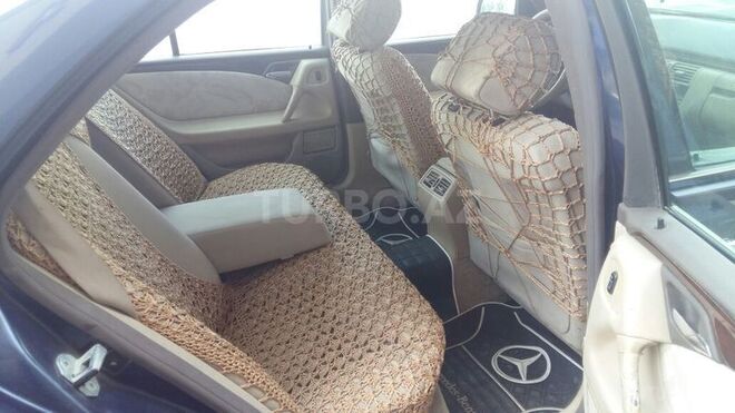 Mercedes E 200 1995, 350,000 km - 2.0 l - Sumqayıt
