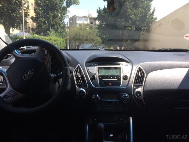 Hyundai ix35 2012, 98,000 km - 2.0 l - Bakı