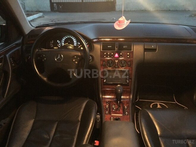 Mercedes C 220 2001, 280,000 km - 2.2 l - Bakı