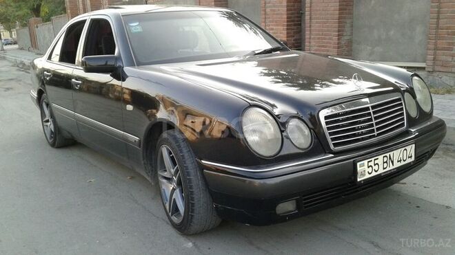 Mercedes E 240 1998, 283,000 km - 2.4 l - Şəki