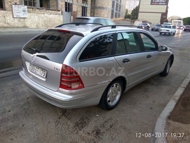 Mercedes C 220 2001, 250,000 km - 2.2 l - Bakı