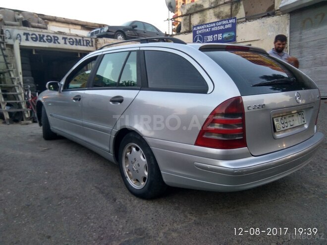 Mercedes C 220 2001, 250,000 km - 2.2 l - Bakı