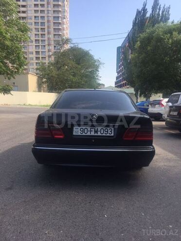 Mercedes E 240 1998, 311,206 km - 2.4 л - Bakı