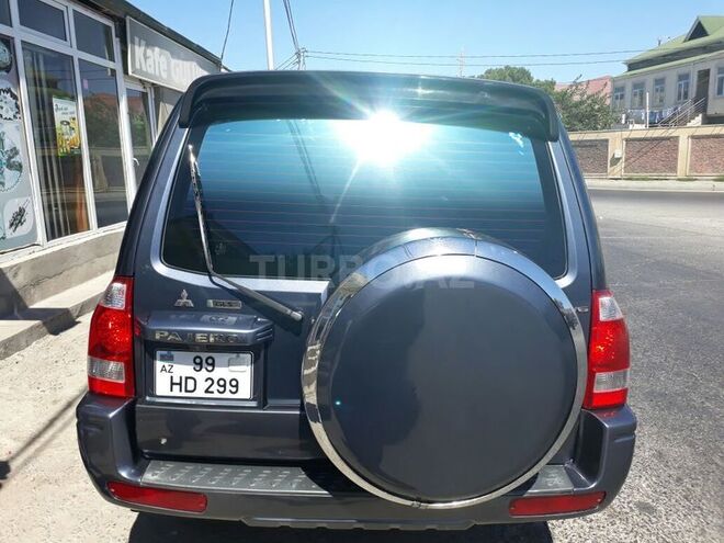 Mitsubishi Pajero 2004, 180 km - 3.0 l - Bakı