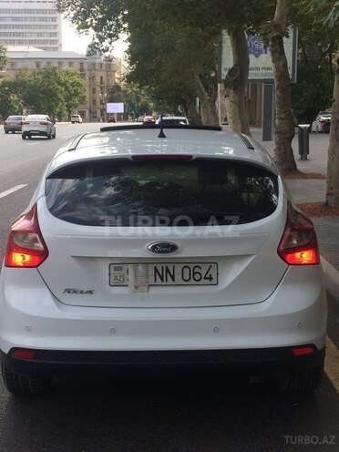 Ford Focus 2013, 120,000 km - 1.6 l - Bakı