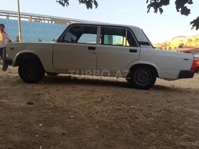 LADA (VAZ) 2107 1988, 140,000 km - 1.6 л - Bakı