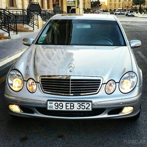Mercedes E 240 2004, 170,000 km - 2.6 l - Bakı