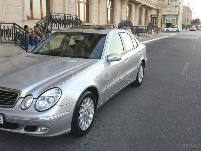 Mercedes E 240 2004, 170,000 km - 2.6 l - Bakı