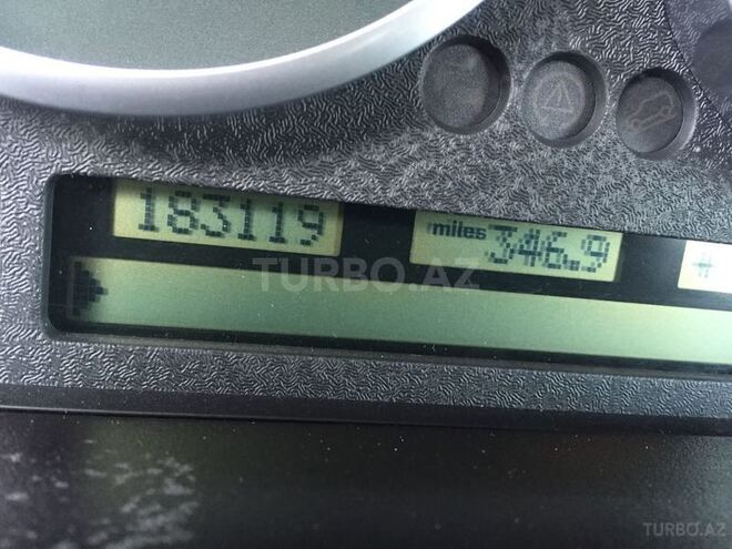 Land Rover Range Rover 2004, 182,000 km - 4.4 l - Sumqayıt