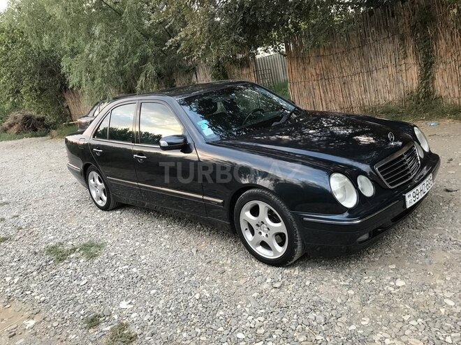 Mercedes E 320 1999, 133,000 km - 3.2 l - Ağcabədi