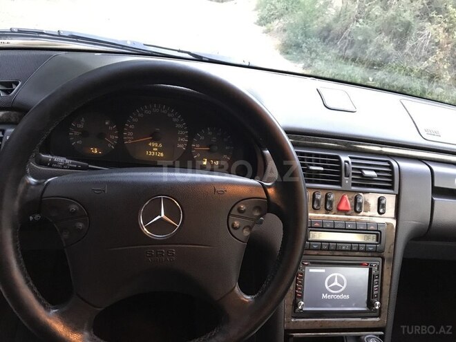 Mercedes E 320 1999, 133,000 km - 3.2 l - Ağcabədi