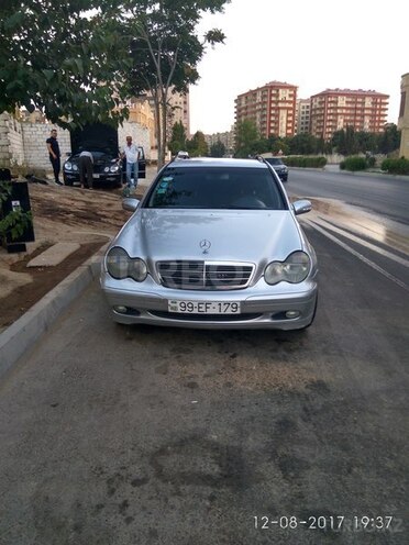 Mercedes C 220 2001, 250,000 km - 2.2 l - Bakı