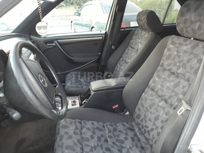 Mercedes C 180 1997, 210,000 km - 1.8 л - Bakı