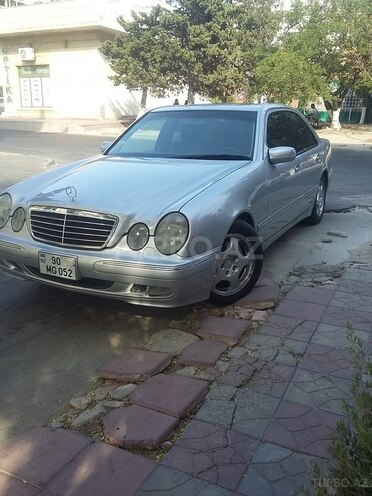 Mercedes E 320 2000, 220,000 km - 3.2 л - Bakı