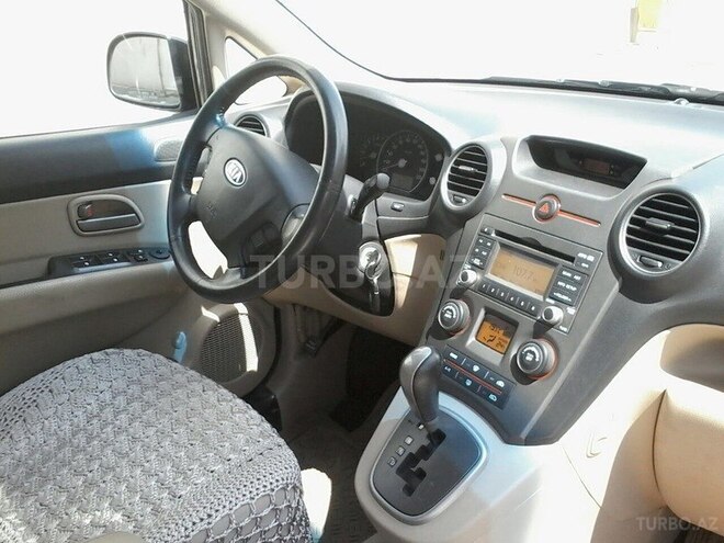 Kia Carens 2010, 90,000 km - 2.0 l - Bakı