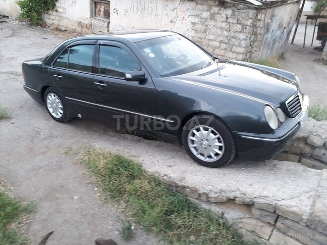Mercedes E 270 2000, 0 km - 9.5 л - Şirvan