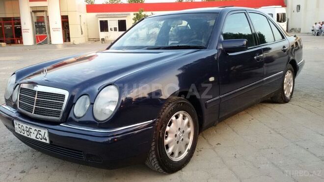 Mercedes E 230 1996, 283,000 km - 2.3 л - Xırdalan