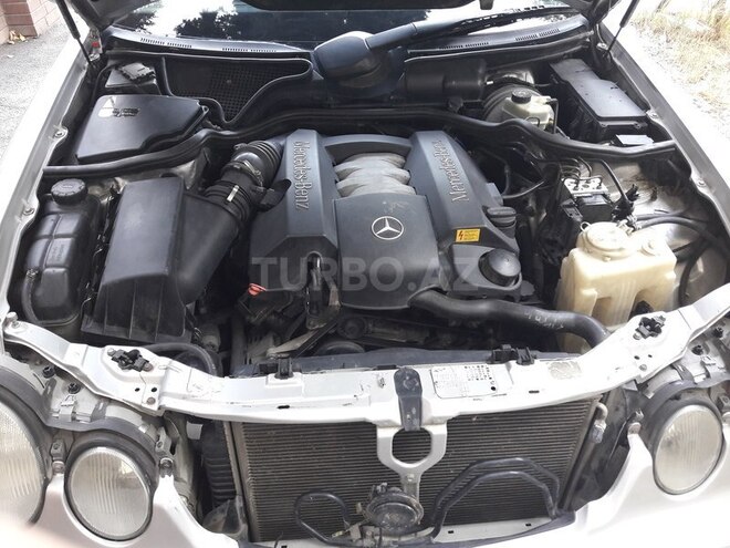 Mercedes E 240 1999, 245,109 km - 2.6 л - Bakı