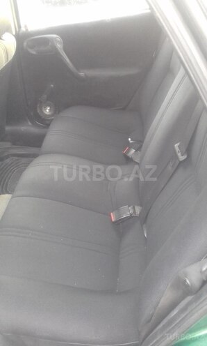 Opel Vectra 1997, 318,000 km - 1.6 l - Balakən