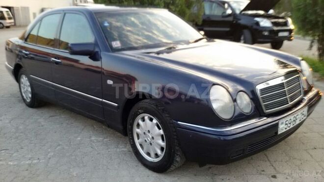 Mercedes E 230 1996, 295,000 km - 2.3 л - Bakı