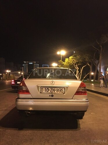 Mercedes C 180 1993, 298,976 km - 1.8 л - Bakı