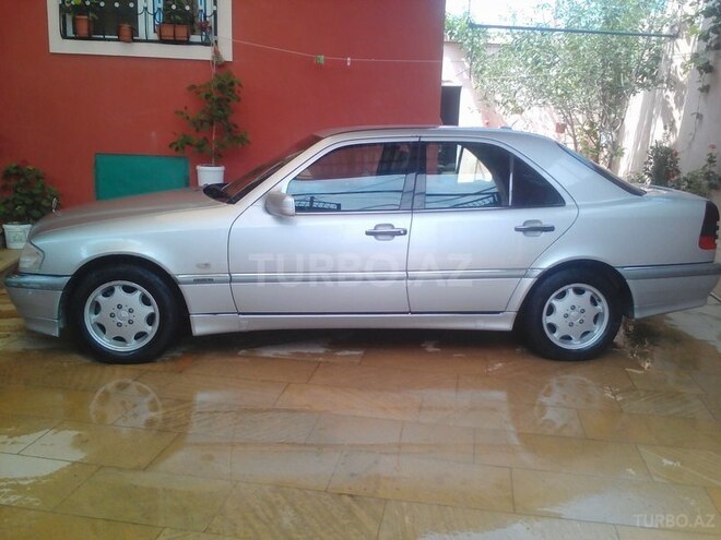Mercedes C 240 1997, 190,447 km - 2.4 l - Bakı