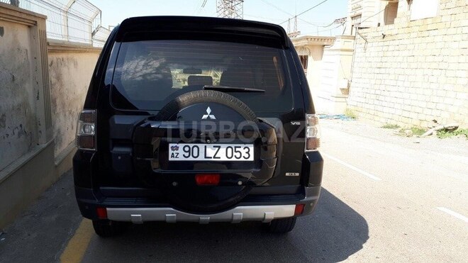 Mitsubishi Pajero 2007, 115,556 km - 3.0 l - Bakı