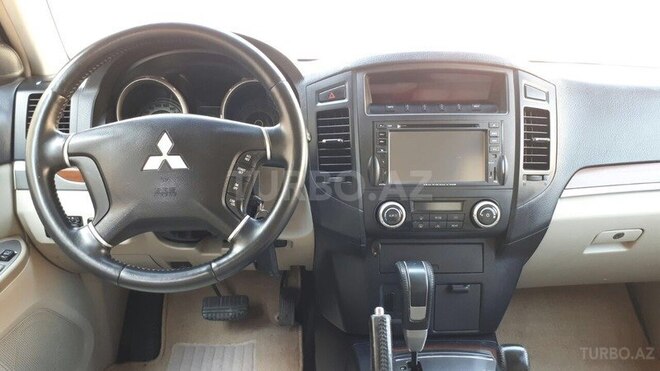 Mitsubishi Pajero 2007, 115,556 km - 3.0 l - Bakı