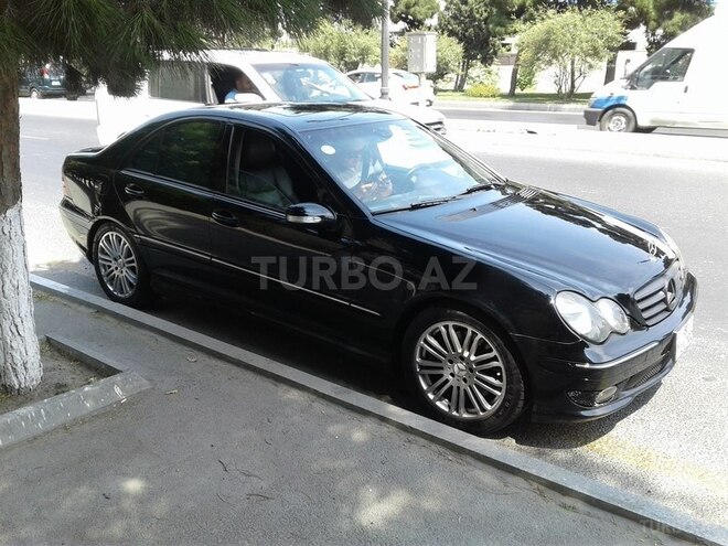 Mercedes C 230 2007, 236,000 km - 2.5 l - Bakı